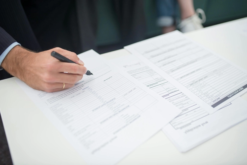 Prawo budowlane odgrywa kluczową rolę w zapewnieniu bezpieczeństwa przeciwpożarowego w budownictwie